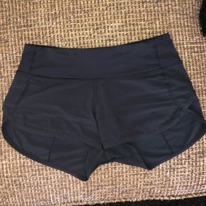 Lululemon Speed Up Shorts 2.5”